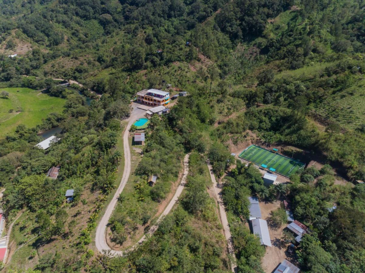 El Mirador De Tansu Hotel Lanquín Екстериор снимка