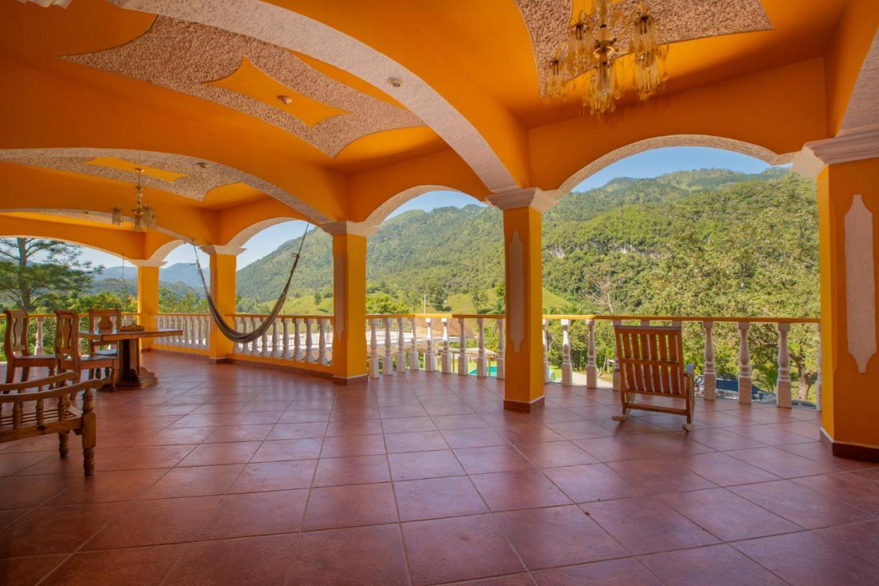 El Mirador De Tansu Hotel Lanquín Екстериор снимка