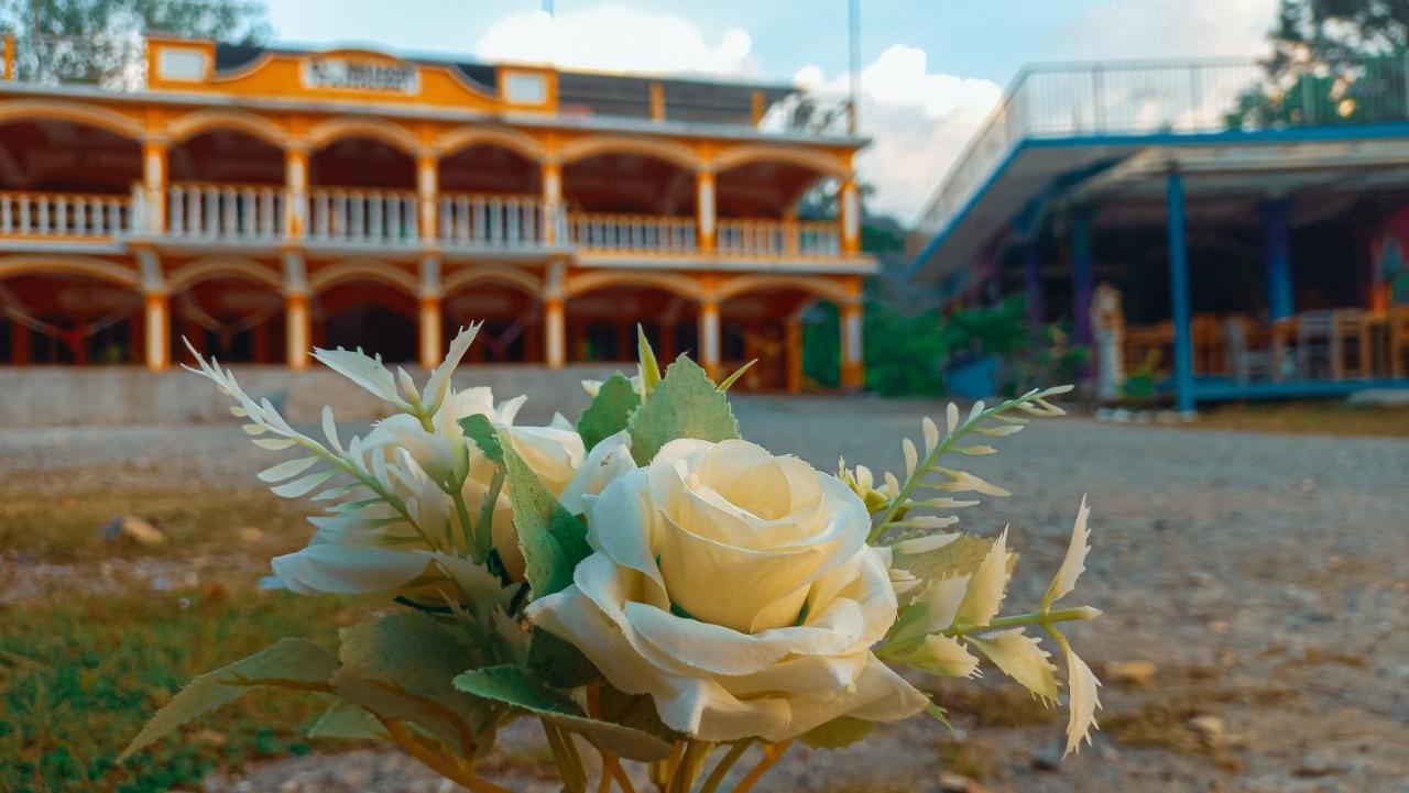 El Mirador De Tansu Hotel Lanquín Екстериор снимка