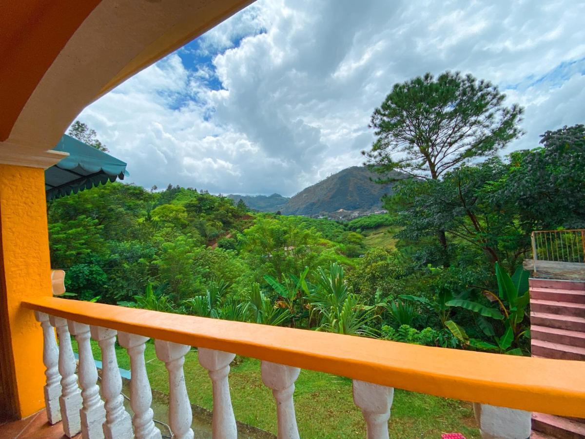 El Mirador De Tansu Hotel Lanquín Екстериор снимка